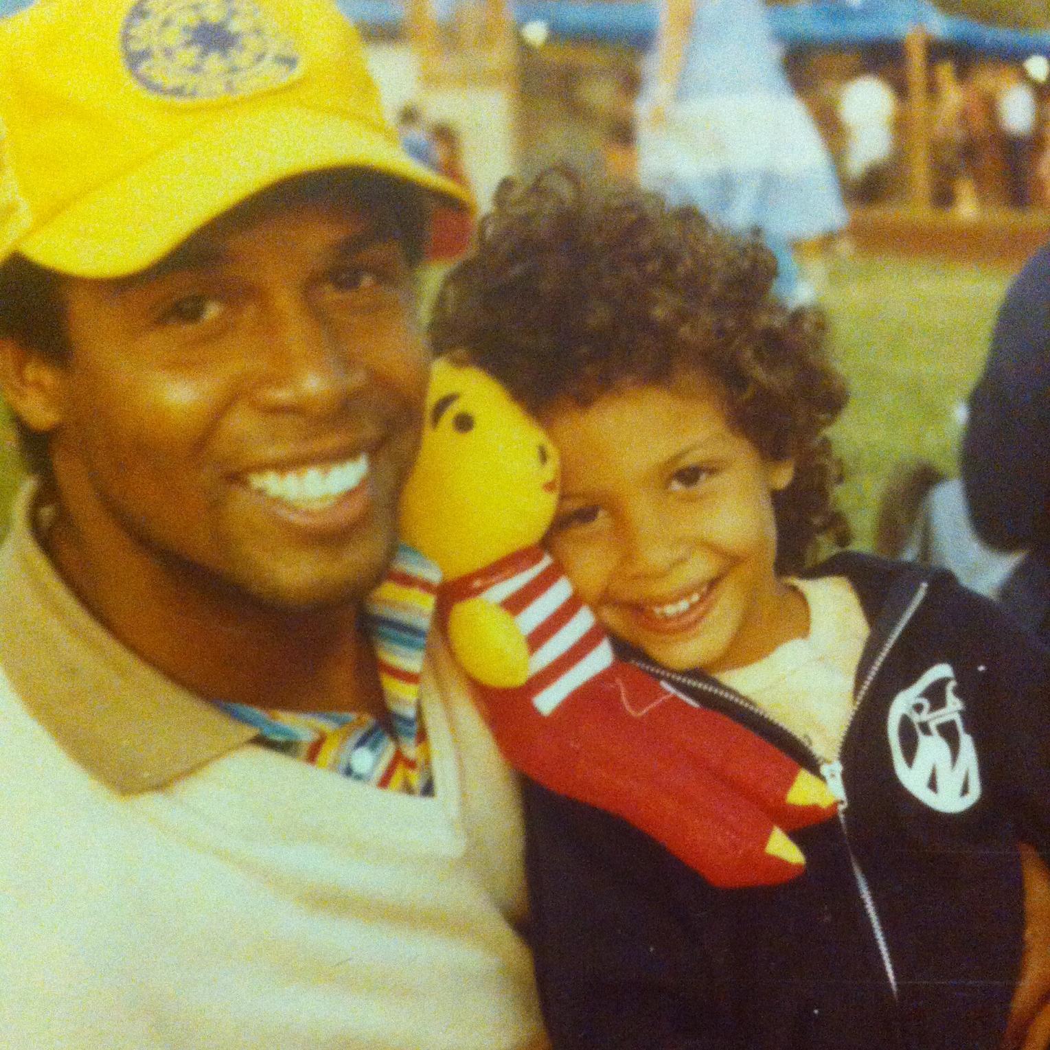 Old photo of Kekoa Brianna Warren and father Lloyd Michael Warren